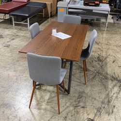 Dining Set 