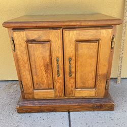 THICK PINE WOOD  Side Table : Nightstand : TV Stand : Entertainment Center : Stereo Console 26x16x24” Vintage 80s Furniture