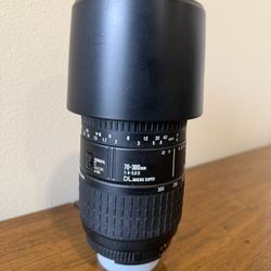 Sigma 70-300mm f/4-5.6 DL Macro Super Telephoto Zoom Lens (58mm) – Excellent Working Condition 