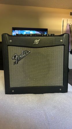 Guitar amp