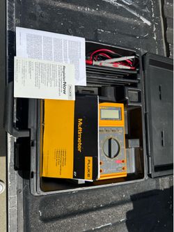 Fluke 27 Miltimeter in Hard Case