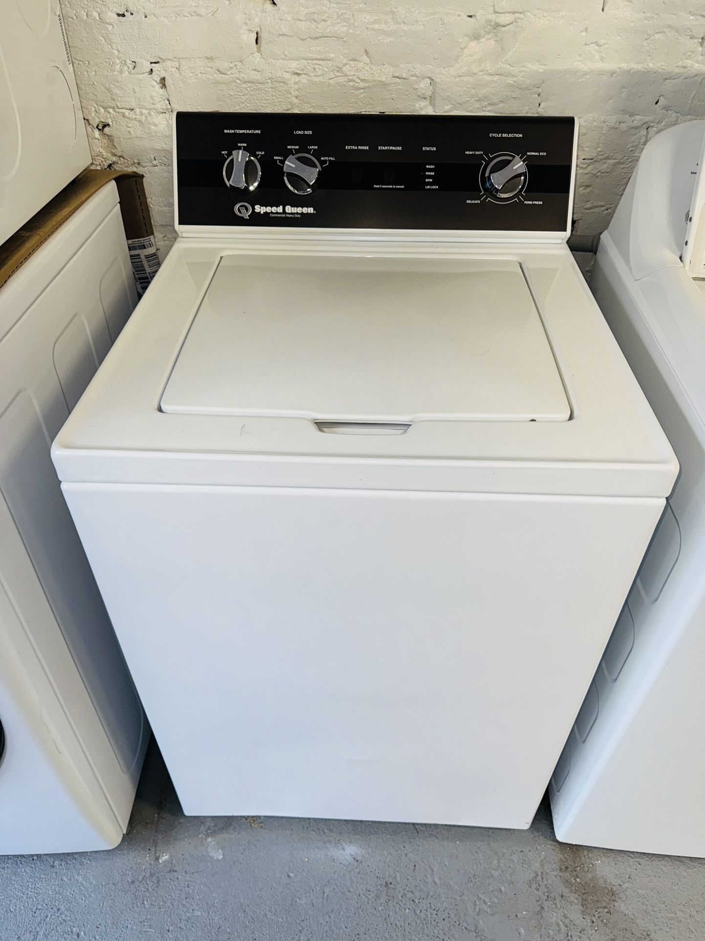 Speed ​​Queen washing machine, 90-day warranty receipt.