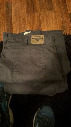 Men’s New Work Pants 2 Pair Both For 20.00  Size 42x 30 P