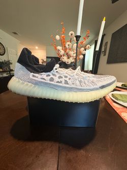Adidas Yeezy Boost 350 V2 CMPCT Sneaker