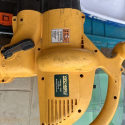 Leaf Blower No Bag But Works Good