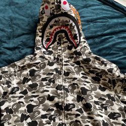 Size M Bape 