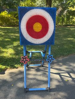 Bristle Target for Plastic Axes and Stars