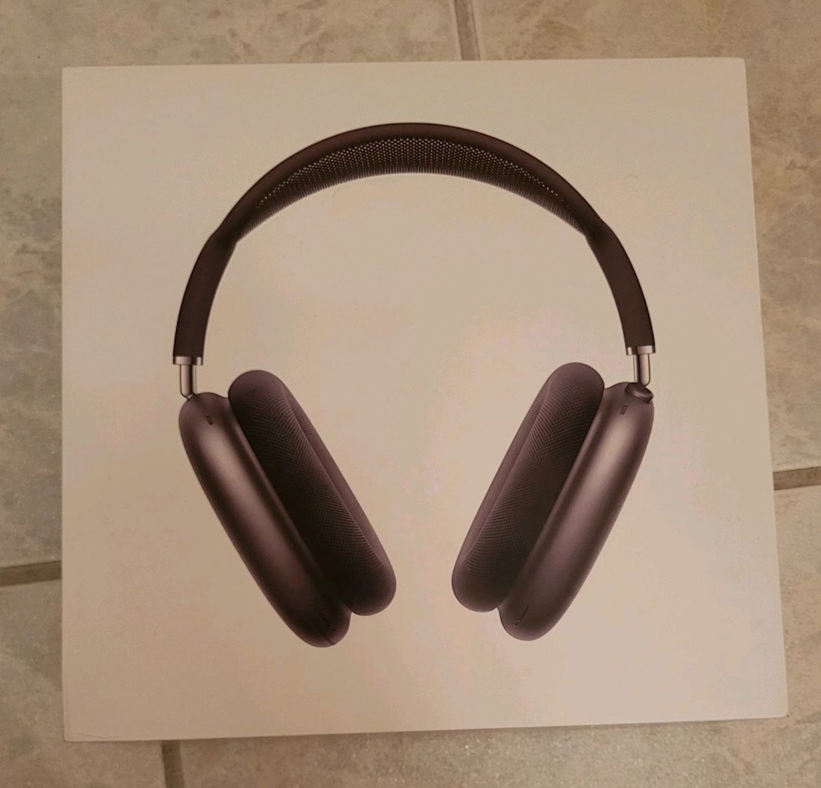 Airpods Maxes