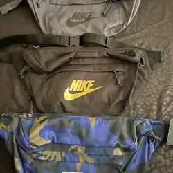 Nike Hip Tech Bag