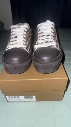 Burberry shoes