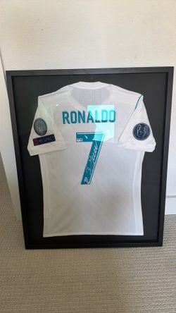 signed jersey Ronaldo signed jersey