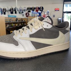 Travis  Scotts  Air Jordan’s Retros Lows 