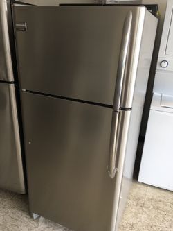 FRIGIDAIRE Stainless Steel Refrigerator New