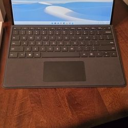 Microsoft Surface Pro 9 With Keyboard