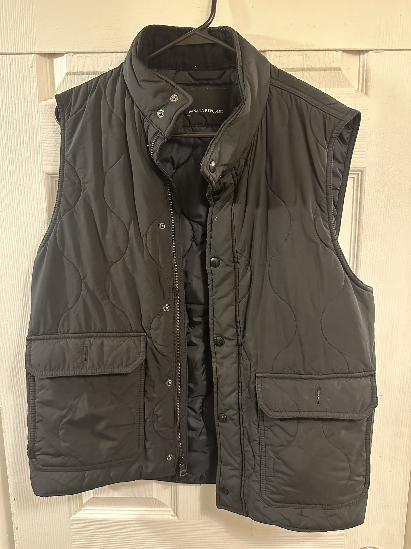 Men’s Sleeveless Jacket 