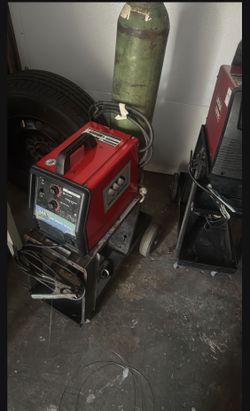 Lincoln Electric & weldmark 135 Plus