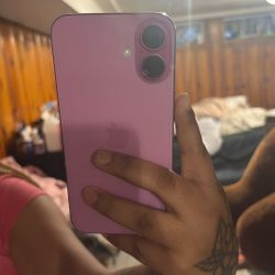 iPhone 16 Plus Pink