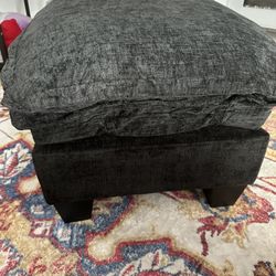 NEW WAYFAIR BLACK OTTOMAN (PLUSH)