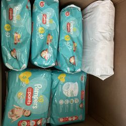 250 Small Unopened Diapers, Pampers Brand -8-18 Pounds
