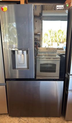 LG French Door Refrigerator with Ice Maker, Stainless Steel