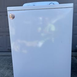 Amana Washing Machine.