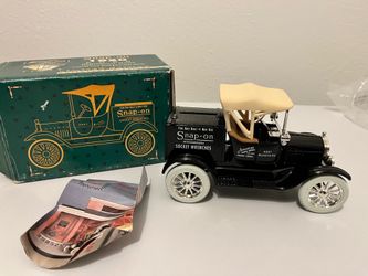 Snap-on Tools 75th Anniversary 1920 Ford Runabout Bank