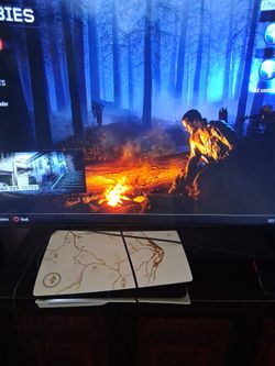 PS5 Slim Console with Custom Faceplates