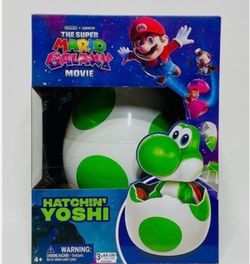 Hatchin' Yoshi from The Super Mario Galaxy Movie, Interactive Yoshi Figure - New