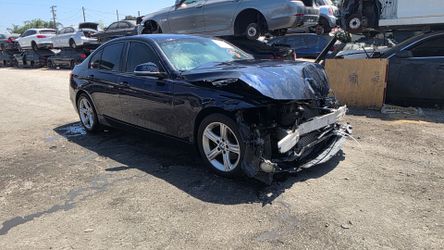 2013 BMW 328I F30 N20 PARTING OUT PARTS FOR SALE PARTES
