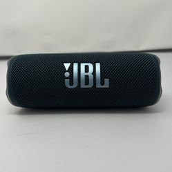 JBL Flip 6 Blue Speaker