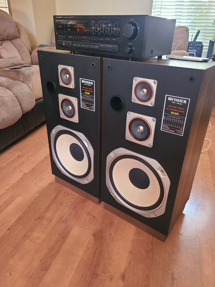 ~HOUSE AUDIO STEREO SYSTEM FULLY FUNCTIONAL EXCELLENT SOUND LOUD BASE~