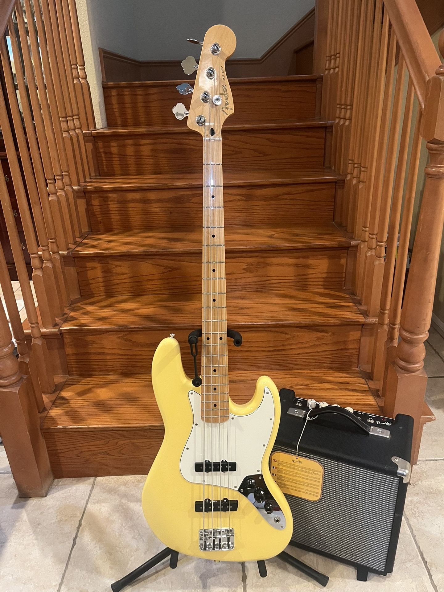Fender MIM Jazz Bass W/ Fender Rumble 15 Bass Amp (Brand New) 