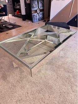 Coffee table mirriored 5 feet x 3 feet