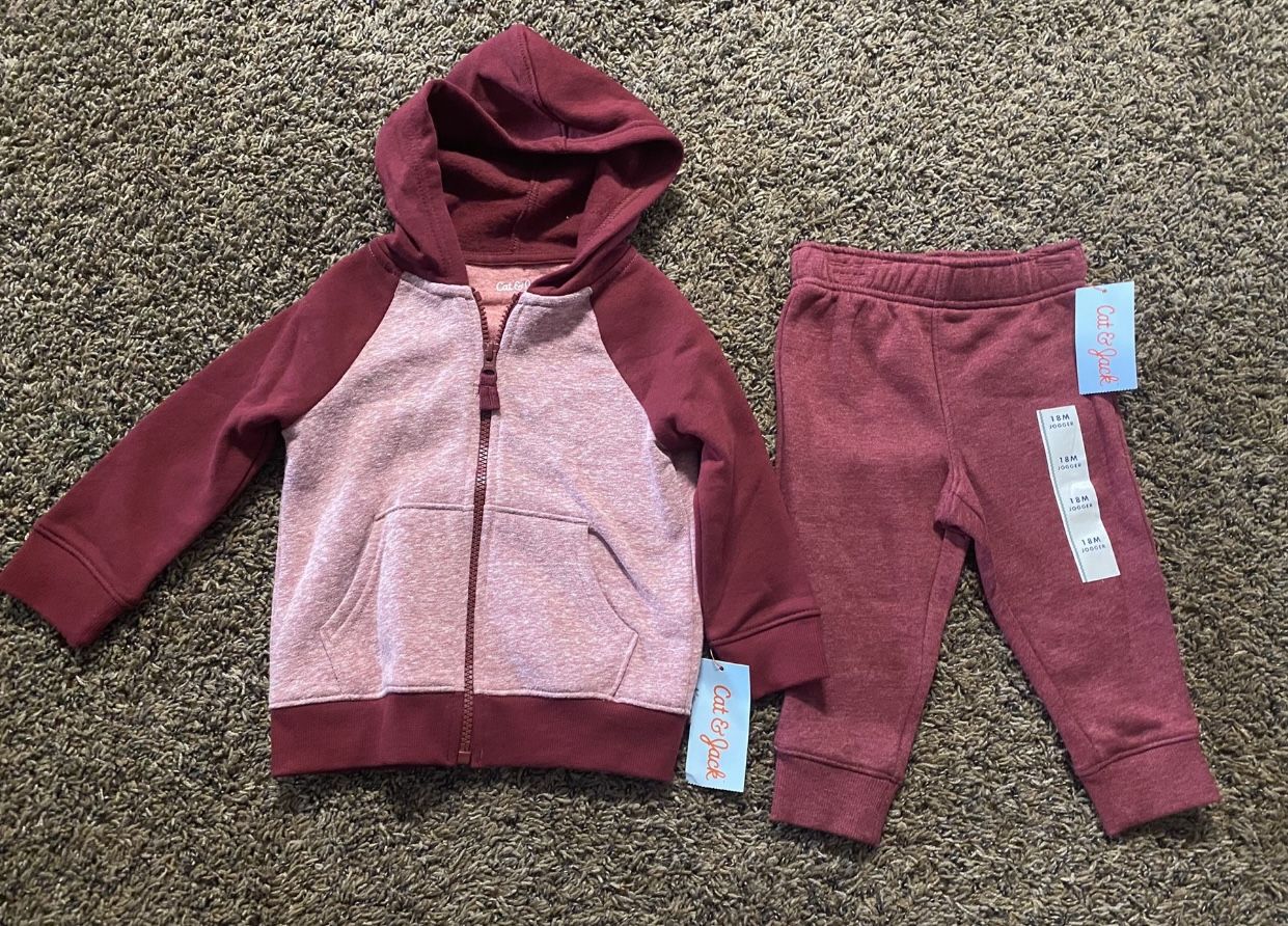 Sweater/ Jogger Set Size 18 Mths