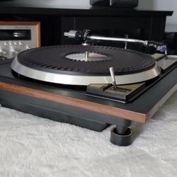 Vintage Turntable Phono Record Player BELT Drive 