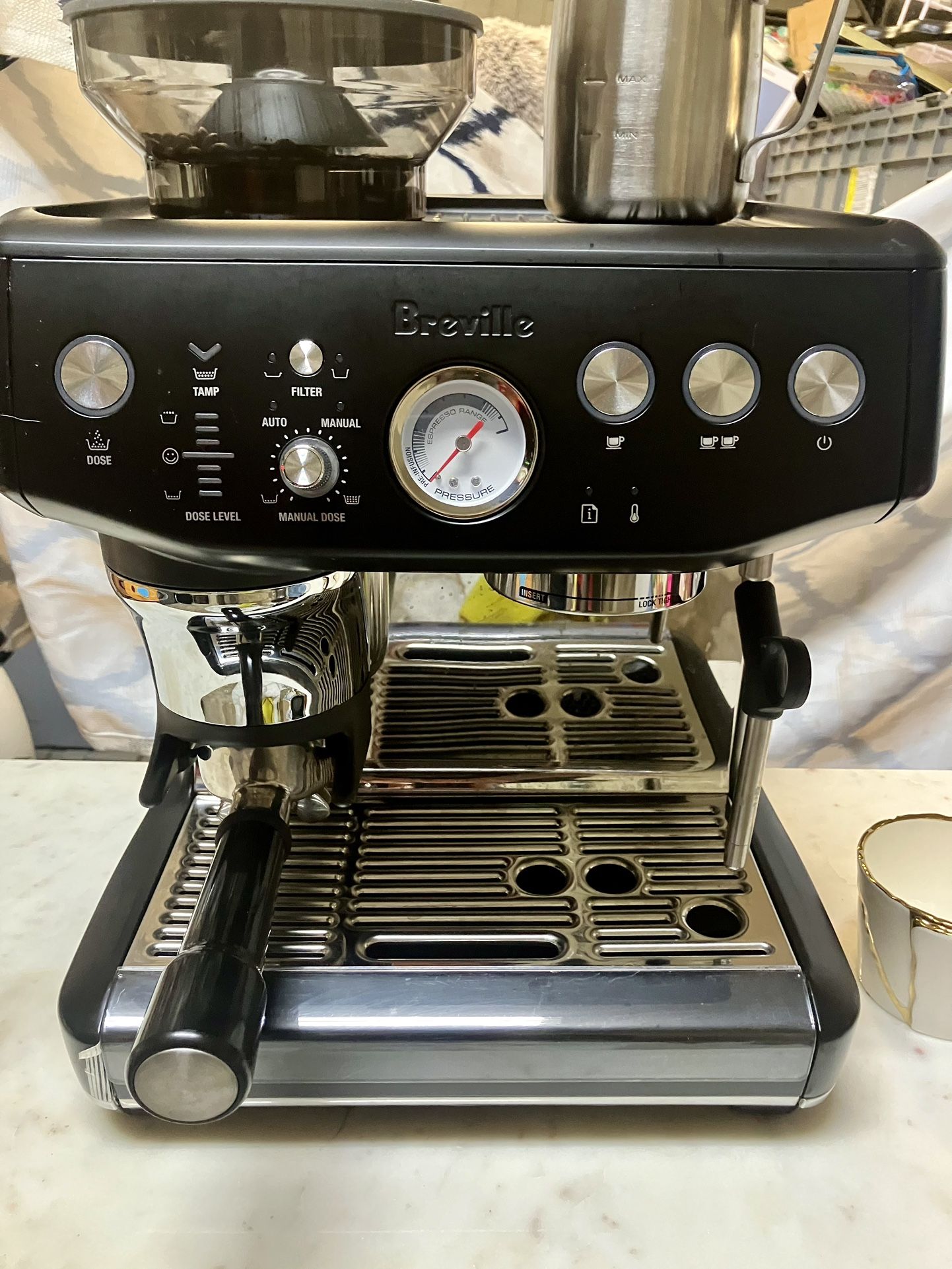 Barista Express Impress Breville Espresso Machine