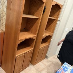 2 Book Shelves / Display Shelves 