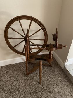 Antique Spinning Wheel