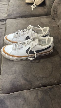 Nike Shoes 