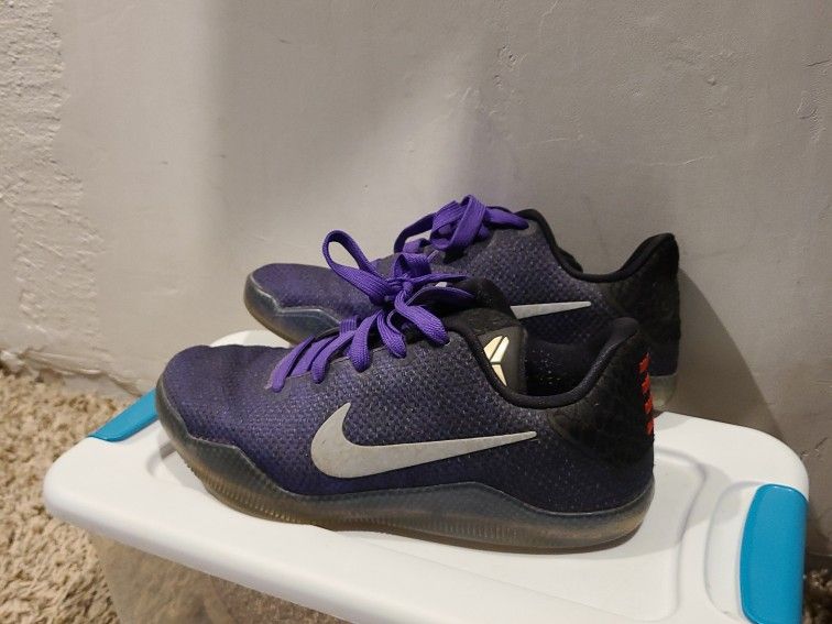 Kobe Bryant Youth Shoes