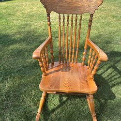 Wood rocking chair
