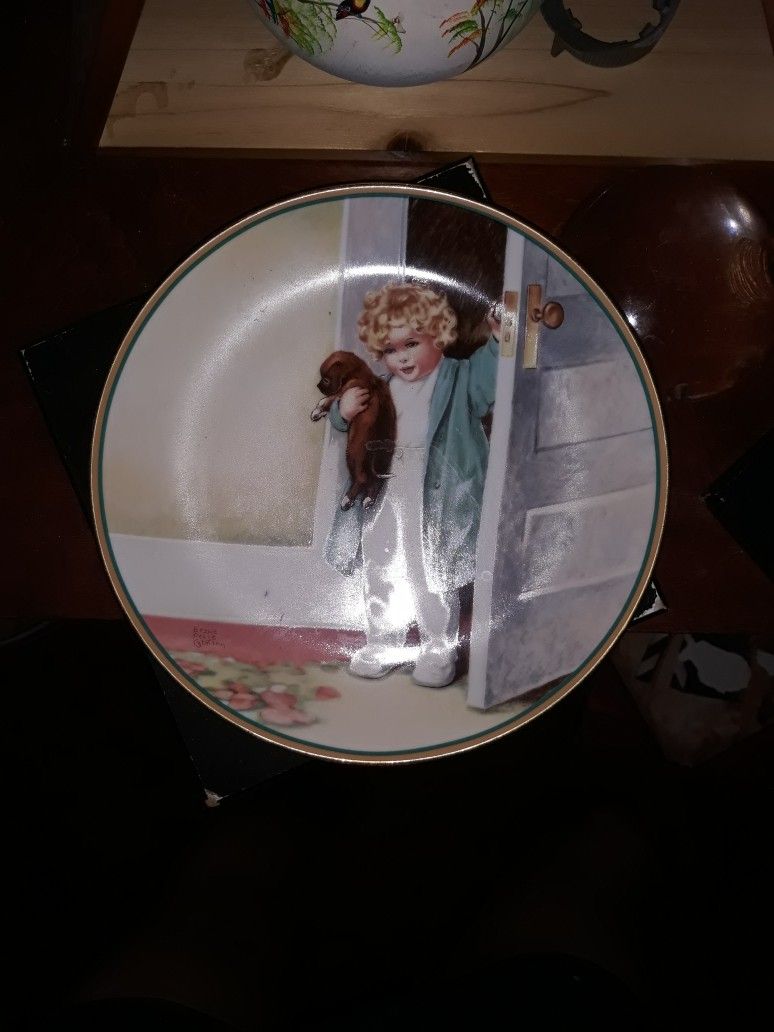 Collectors Plate