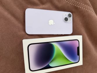 iPhone 14 - purple