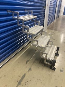 Scissor Steps