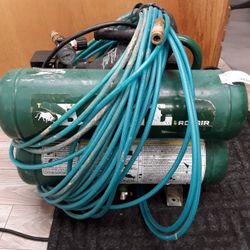 ROLAIR AIR COMPRESSOR 