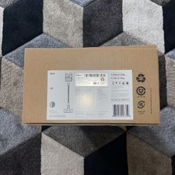 New Sealed - Dyson Vaccum V8