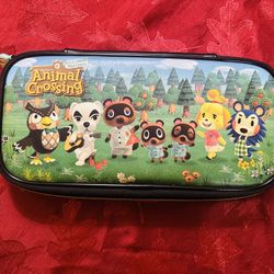 Animal Crossing: New Horizon, Nintendo Switch, Video Game Traveler Deluxe, Video Game Carrying Case 