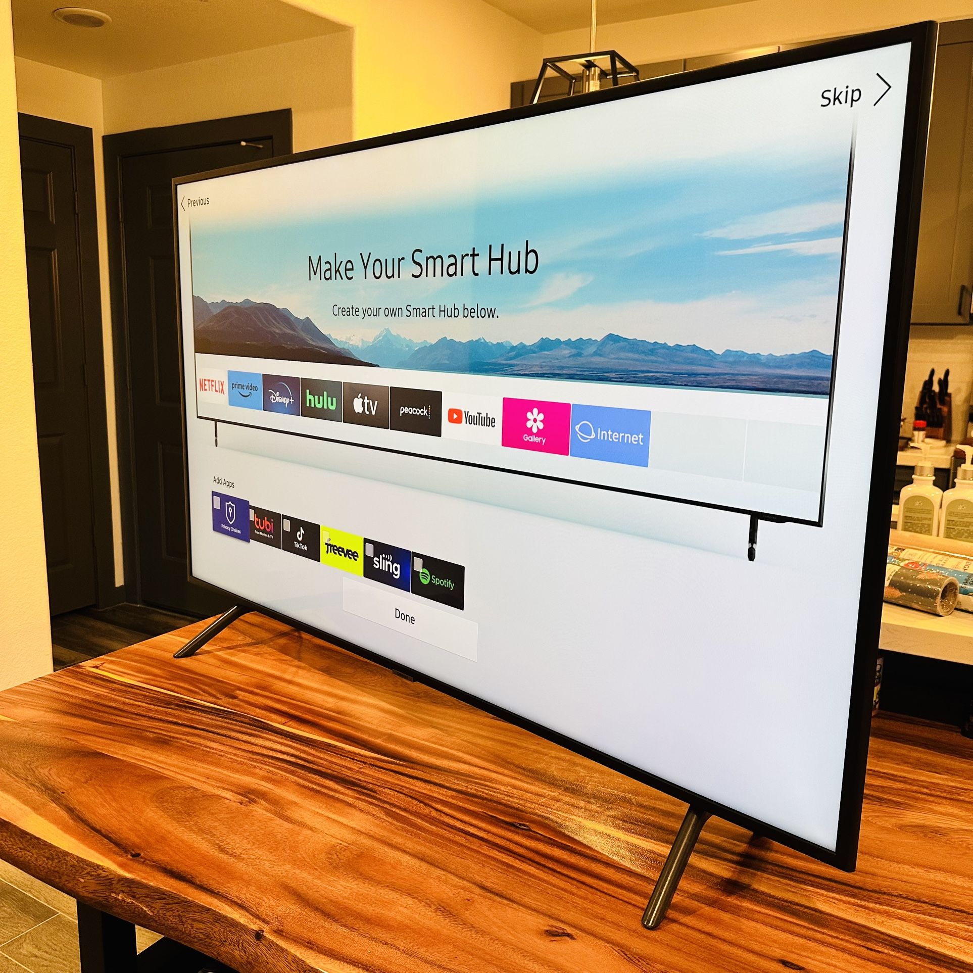 Samsung 50β 8-Series Smart Tv UHD HDR 4k! Top Model