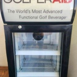 Golfer aid mini fridge