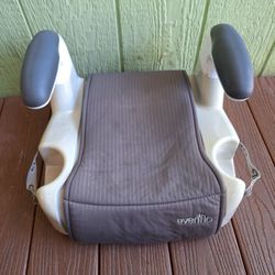 Booster Seat Works Perfectly Fine (See My Offers) 